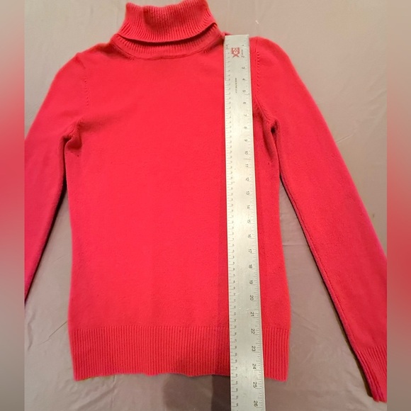 French Connection Red Turtleneck Sweater Size Medium MSRP $148 - Picture 4 of 9